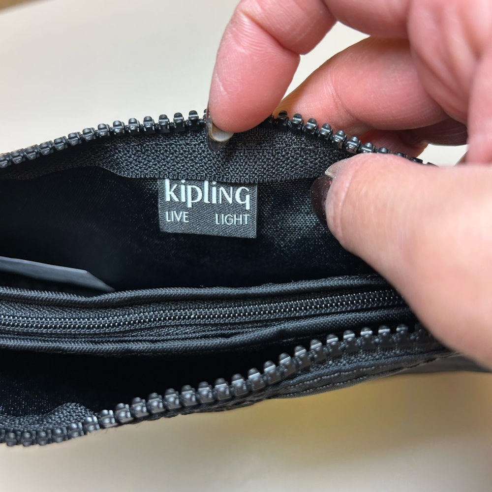 Kipling Creativity Large Cosmetic Wallet NWT - image 6